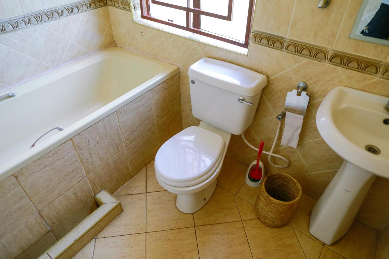 White House Of Tanzania Pansiyon Arusha Dış mekan fotoğraf